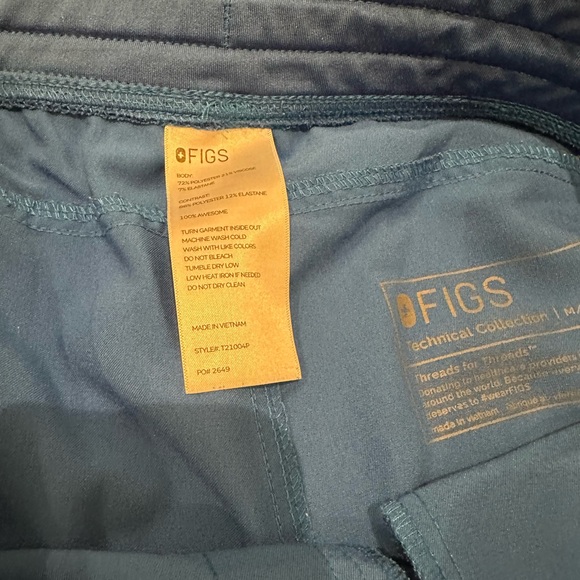 Women’s Figs Blue Kade Scrub Pant - Picture 4 of 5